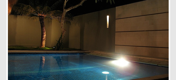 pool lighting