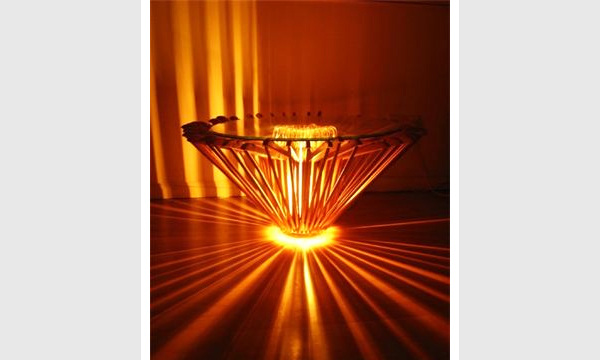 coat hanger table