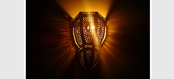 Moroccan wall lamp